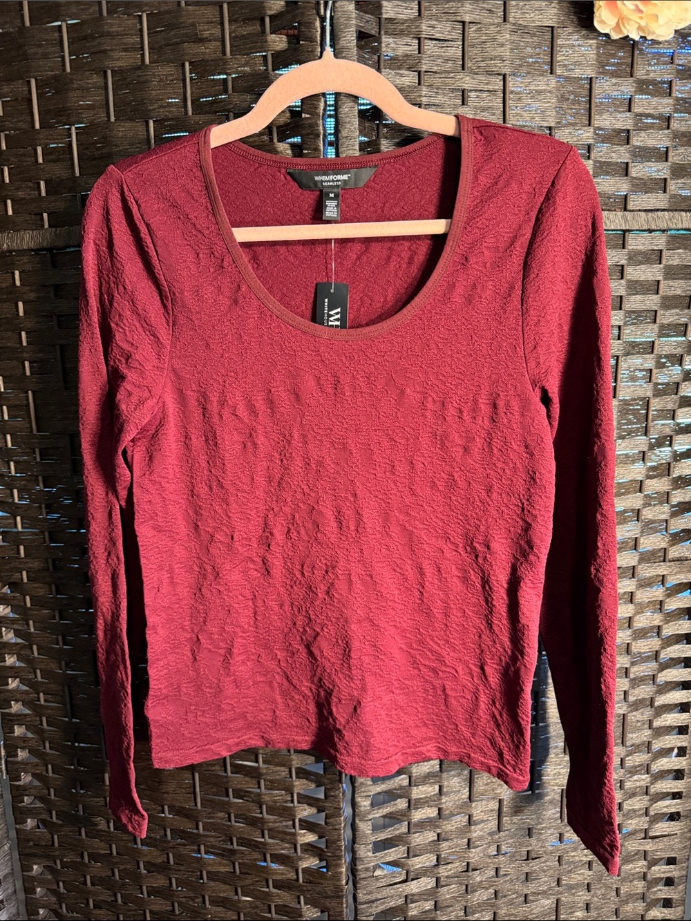 White House Black Market FORME Seamless Jacquard Scoop Neck Tee Refined Red Med